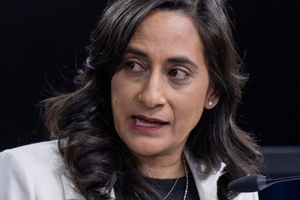 Anand: Kanada ile Singapur ekonomik çerçeve için müzakerelere başlayacak
