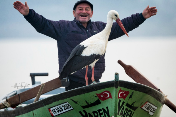 Yaren Leylek ve Adem Amca’nın dostluğu İzmir Sanat’ta anlatılacak