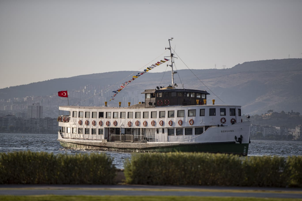İzmir’in Bergama vapur turları geri dönüyor