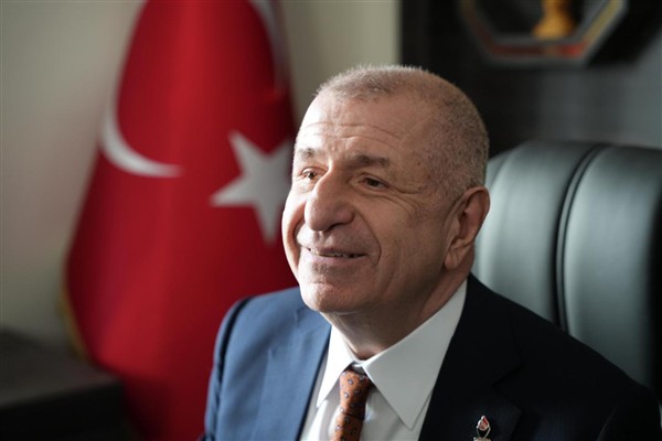 Özdağ, Denizli’de Burdurlular Derneği’ni ziyaret etti