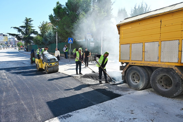 Yalova Belediyesi saha çalışmalarını sürdürüyor