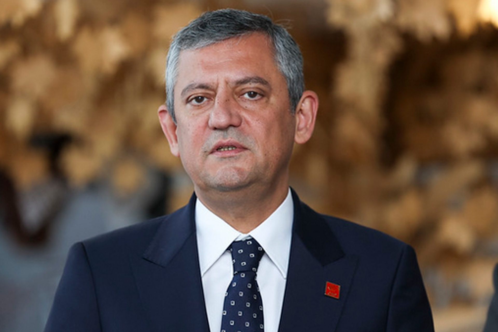 Özel’den İktidara yönelik soruşturma eleştirisi: Atayan da atanan da AK Partili