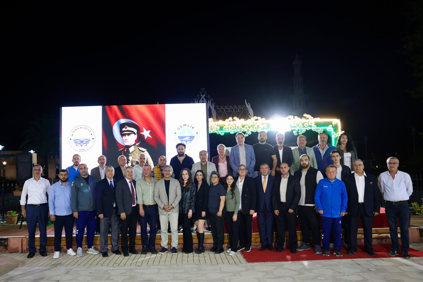Gemlik Belediyespor, Dayanışma Gecesi’nde bir araya geldi