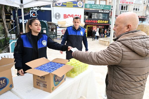 Manisa Büyükşehir Belediyesi, Dünya Gıda Günü’nde gıda güvenliği bilgilendirmesi yaptı