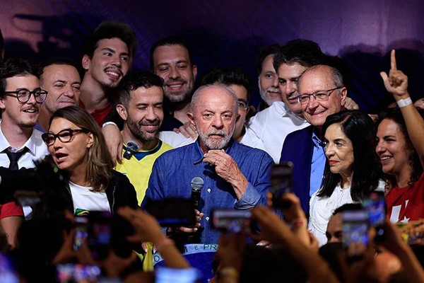 Çin’den Brezilya Cumhurbaşkanlığı seçimini kazanan Lula da Silva’ya tebrik