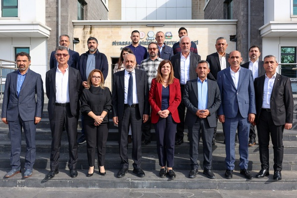 Bucak ve Ay’dan DTSO’ya tebrik ziyareti