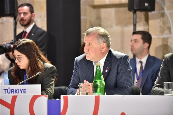 Bakan Bak, Türkiye Yüzyılı Buluşmaları kapsamında Zonguldak’ta