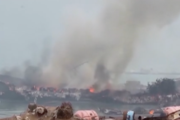Yemen’de Sana ve Moha’ya hava saldırıları: Ölü ve yaralılar var