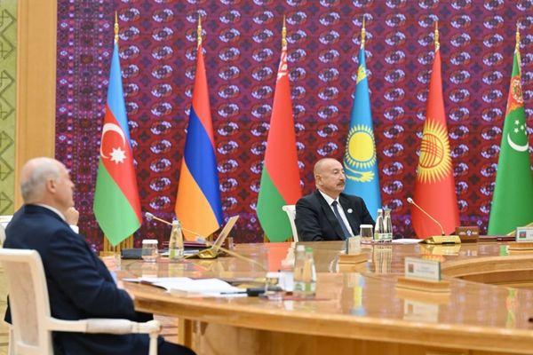 Aliyev, BDT Devlet Başkanları Konseyi toplantısına katıldı