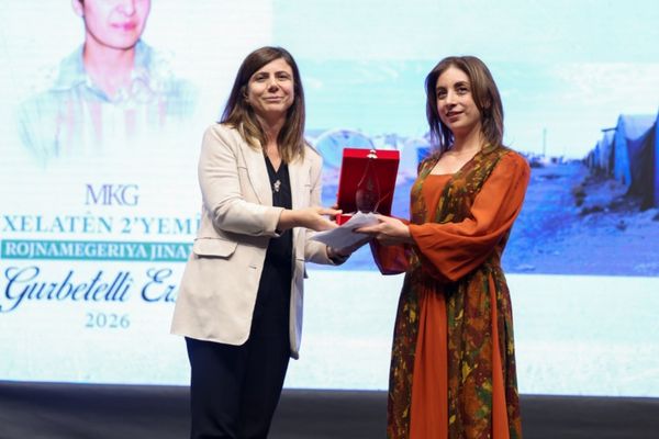 Gurbetelli Ersöz Kadın Gazetecilik Ödülleri sahiplerini buldu