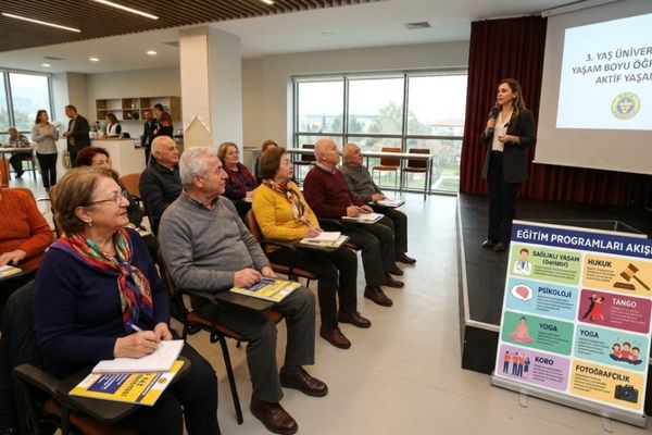 Buca’da 3 Yaş Üniversitesi için imzalar atıldı