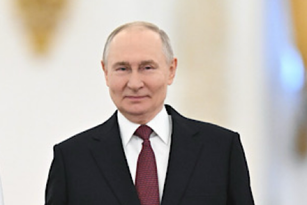 Putin: Hazar Denizi yılda ortalama 9 santimetre çekiliyor