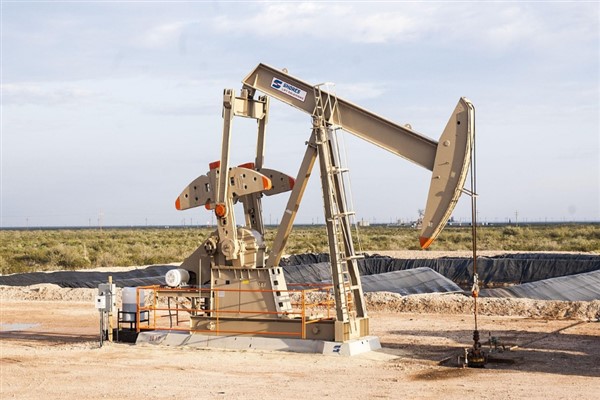 Petrol ve doğal gaz fiyatlarında düşüş