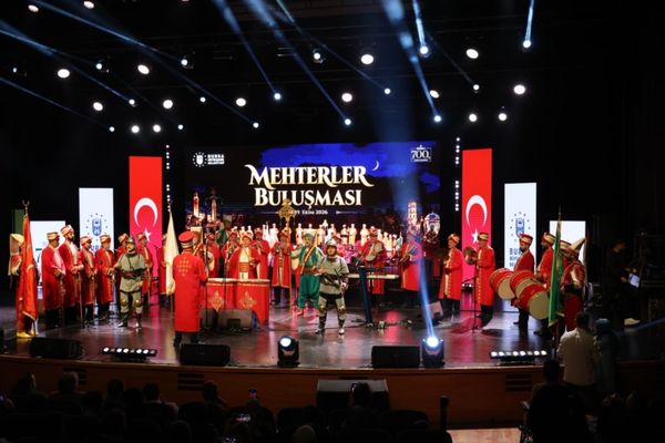 Bursa’nın fethinin 700. yılı mehter konserleriyle kutlandı