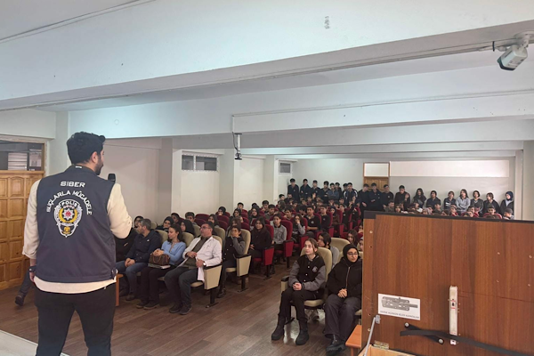 Erzurum’da okul güvenliği için 79 ekip görevlendirildi