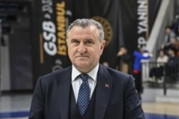 Bakan Bak, Malatya’da gençlerle buluştu