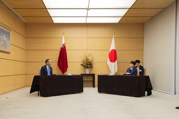 Katar ve Japonya başbakanları Tokyo’da görüştü